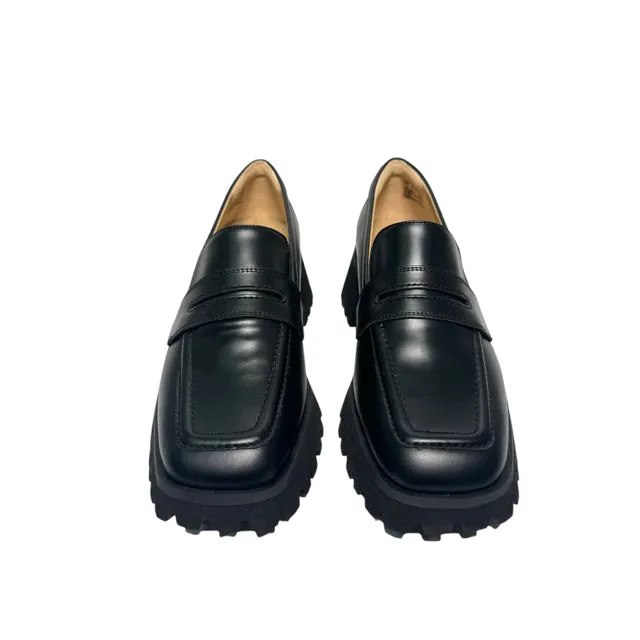 Clarks Shoe Size 10 Black Never Worn Loafers