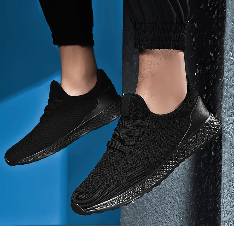 Lightweight Mesh Tenis Shoes / Men's Outdoor Training Shoes - SF1345