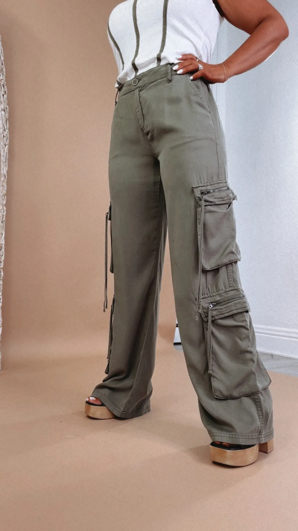 Olive High Rise Cargo Pants, Risen