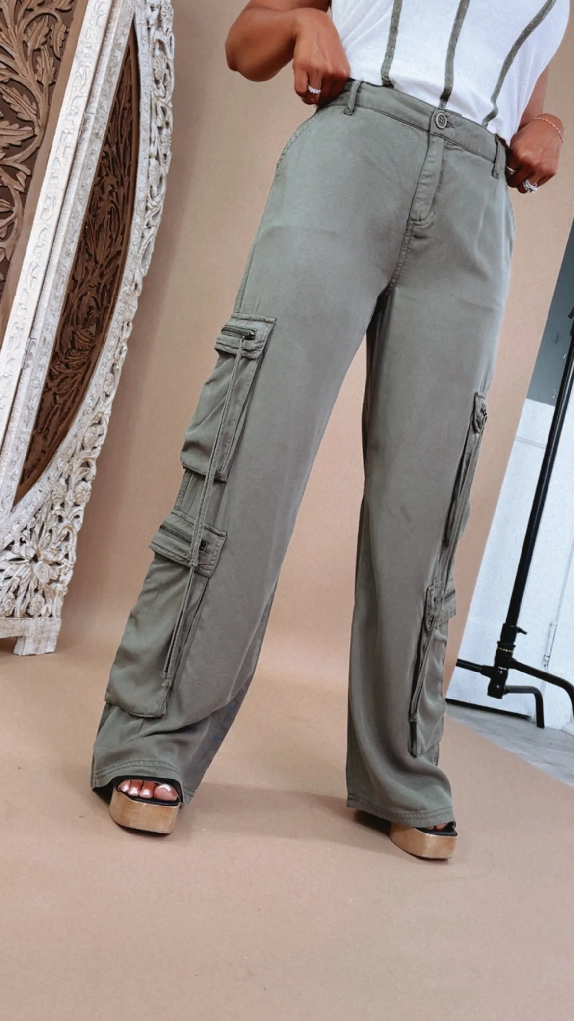 Olive High Rise Cargo Pants, Risen